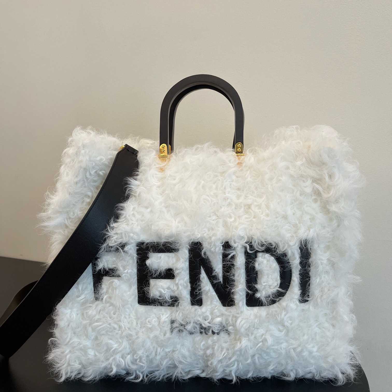 Fendi Sunshine White Mohair Shopper (35-17-31cmcm)   - DopestKickz