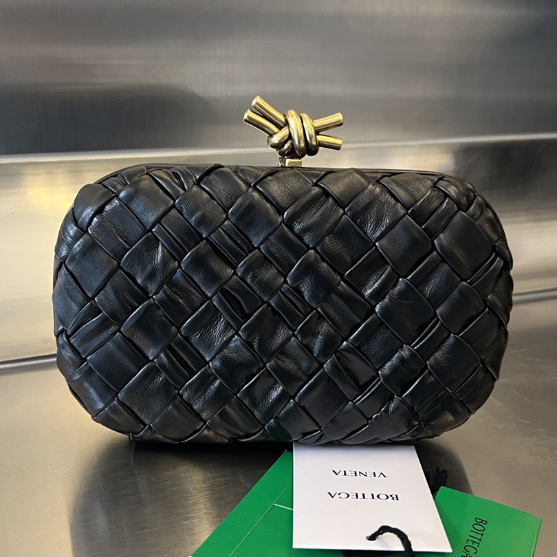 Bottega Veneta Knot - DopestKickz