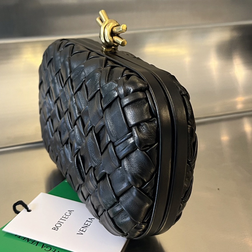 Bottega Veneta Knot - DopestKickz