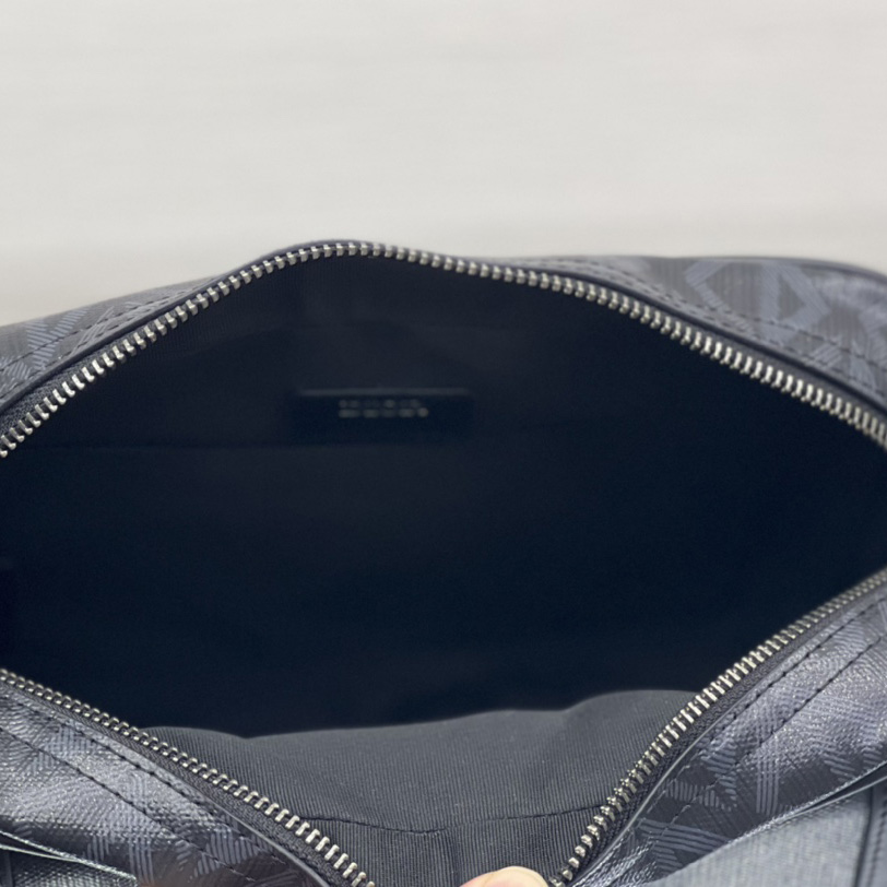 Dior Hit The Road Messenger Bag (26 x 21 x 8 cm) - DopestKickz