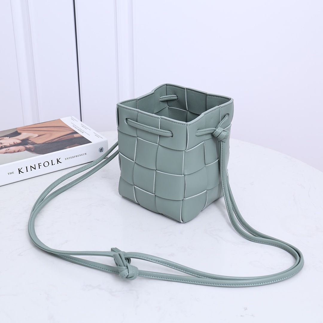 Bottega Veneta Small Cassette Bucket Bag - DopestKickz