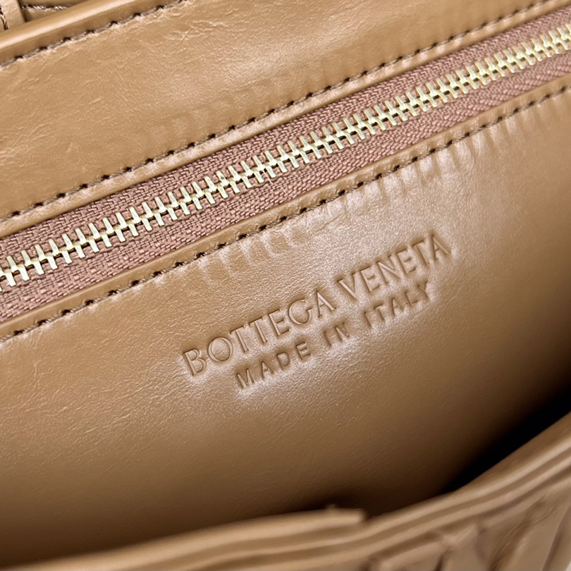 Bottega Veneta Cassette Foulard Intreccio Leather Cross-Body Bag - DopestKickz