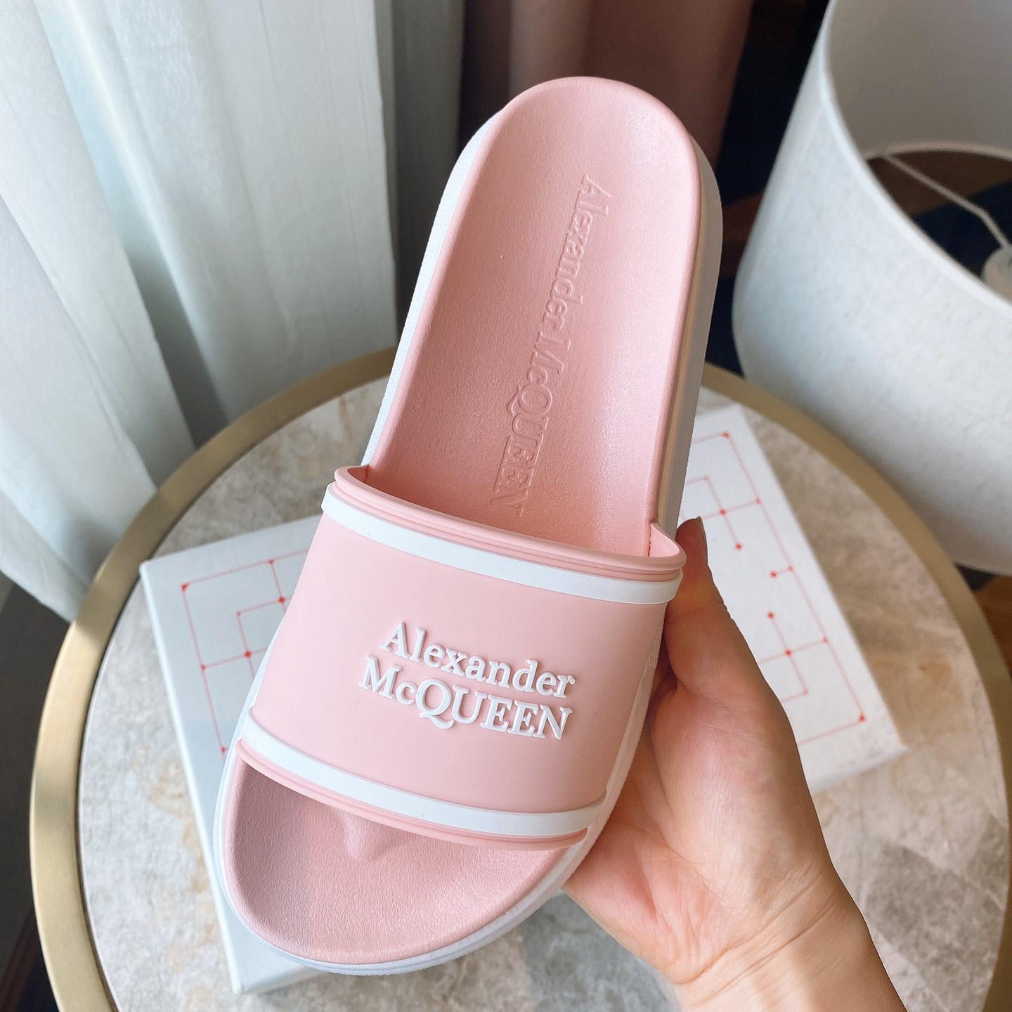 Alexander Mqueen Oversized Hybrid Signature Slide  - DopestKickz