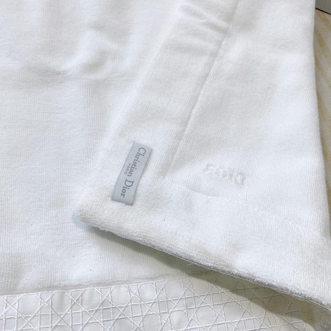 Dior Bath Mat - DopestKickz
