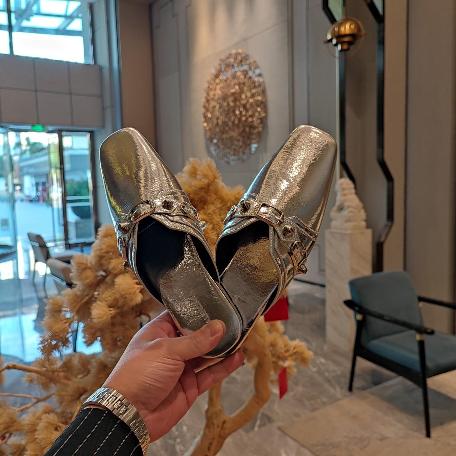 Balenciaga Women's Cosy Cagole Mule  - DopestKickz