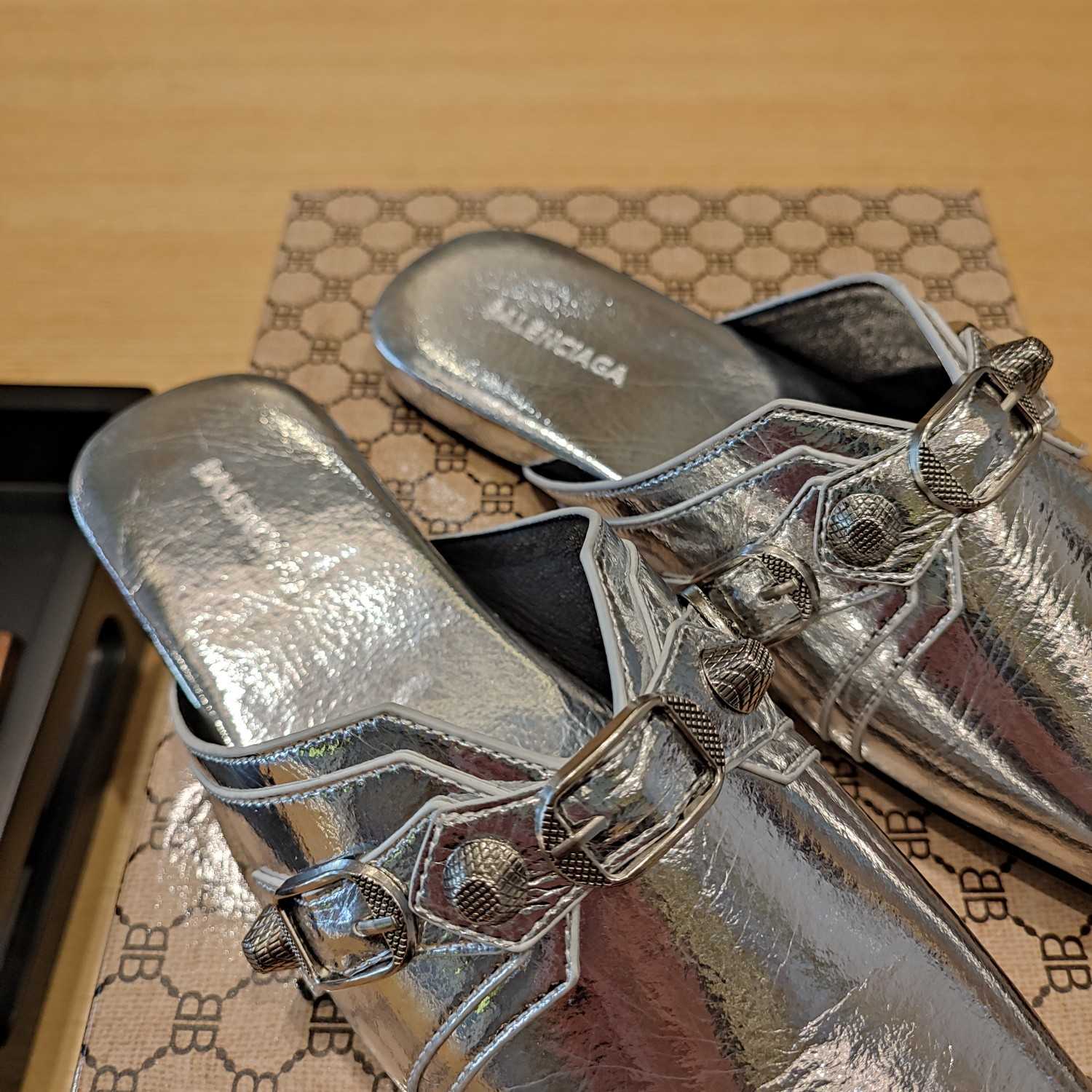 Balenciaga Women's Cosy Cagole Mule  - DopestKickz