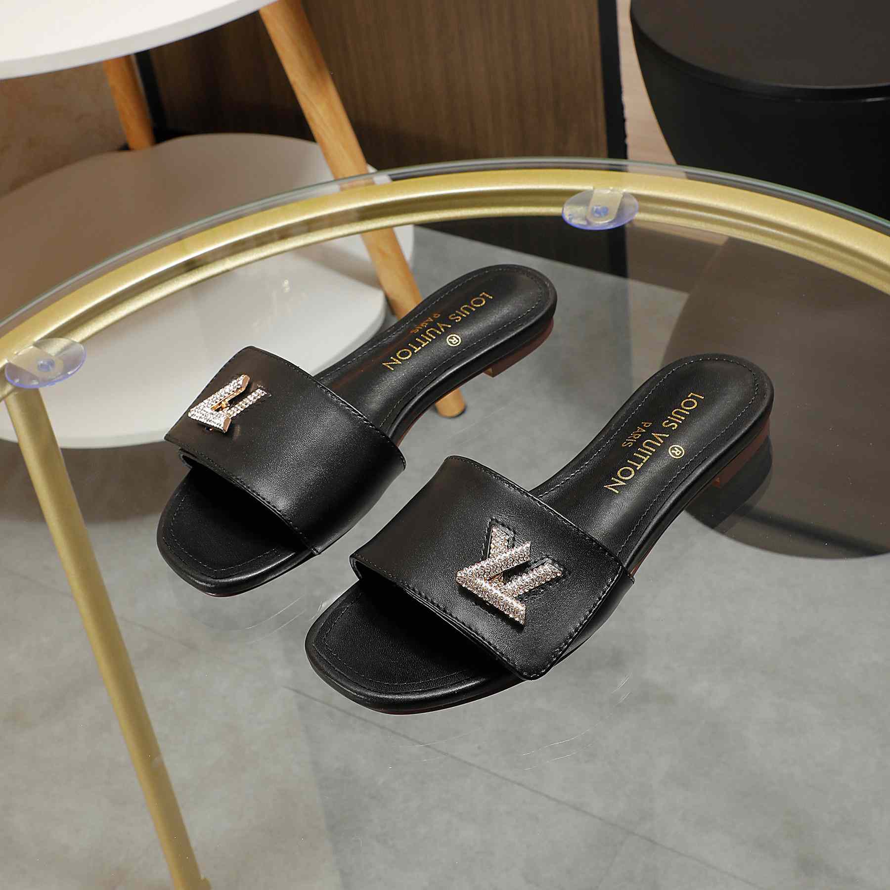 Louis Vuitton Shake Flat Mule       - DopestKickz