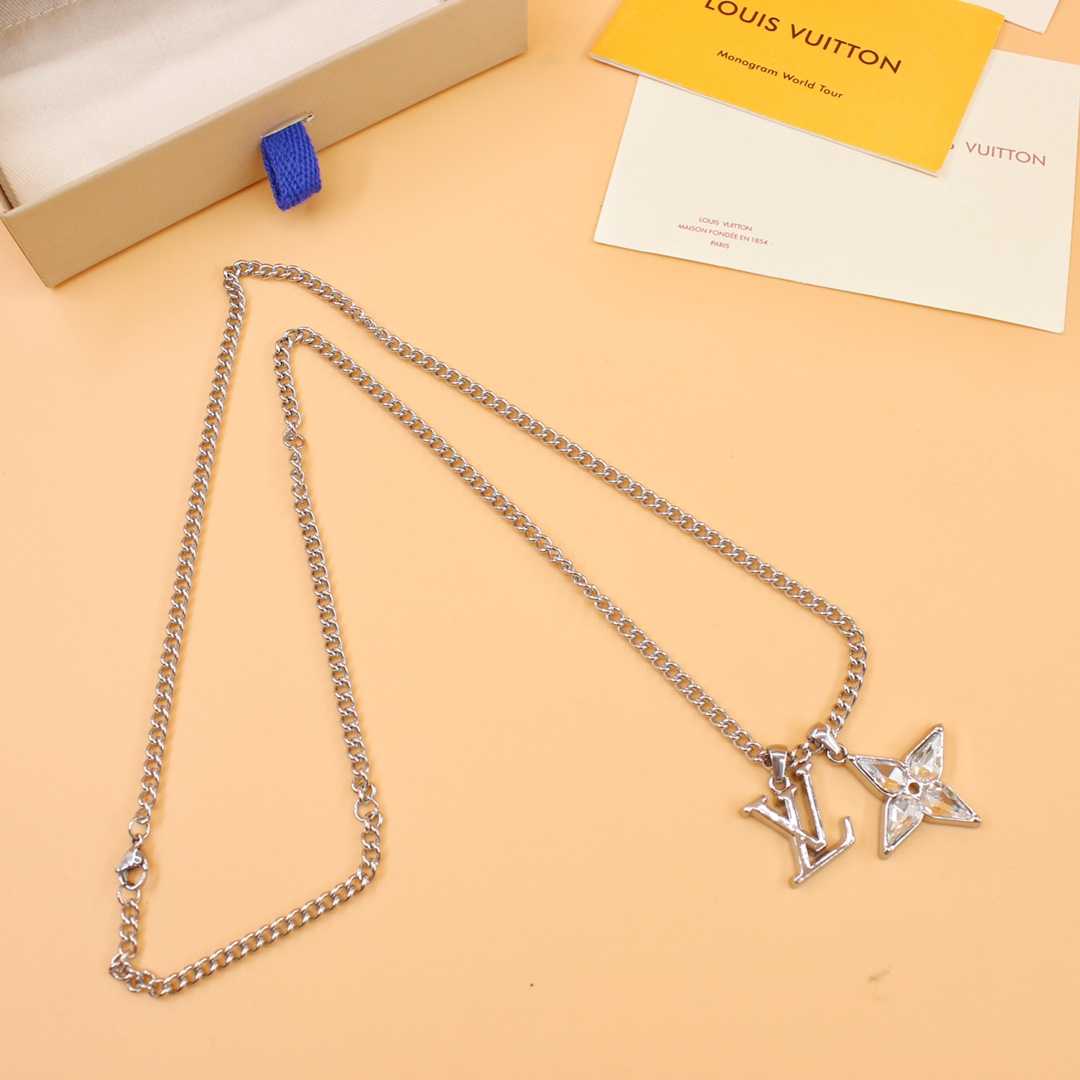 Louis Vuitton Flower Cut Necklace    M00680 - DopestKickz