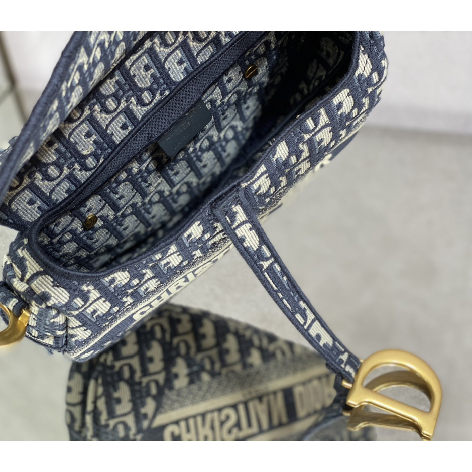 Dior Saddle Bag  - DopestKickz