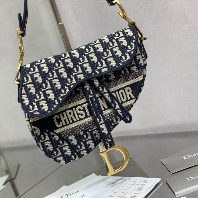Dior Saddle Bag  - DopestKickz