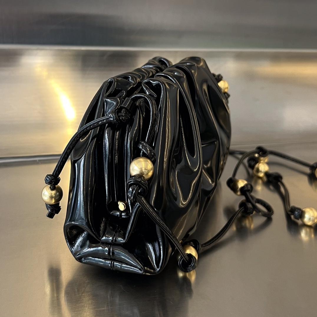 Bottega Veneta Mini Pouch - DopestKickz