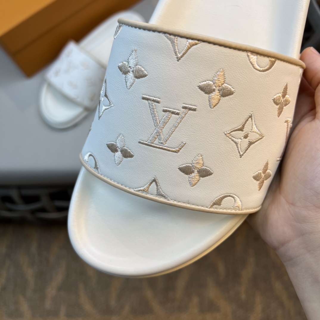 Louis Vuitton Monogram Sandals - DopestKickz