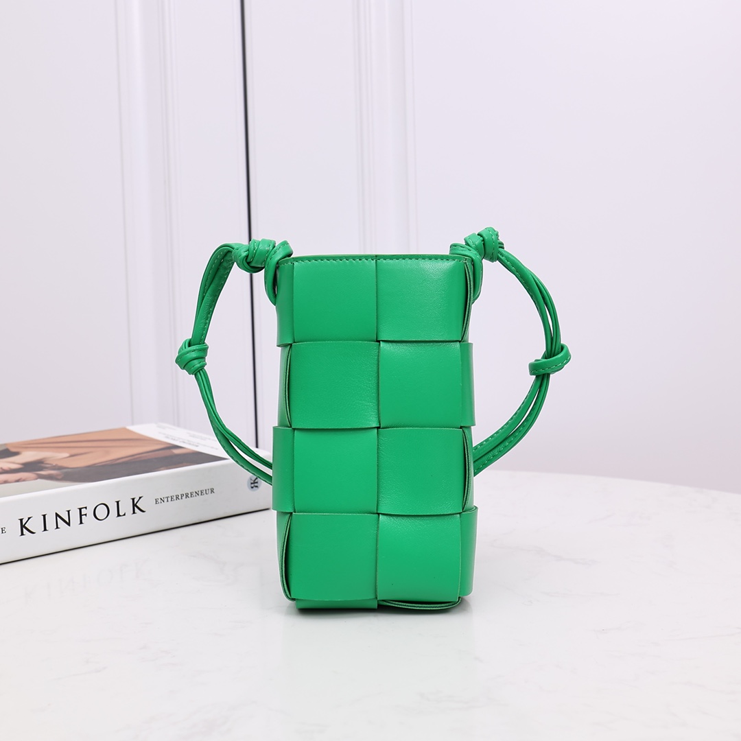 Bottega Veneta Phone Pouch - DopestKickz