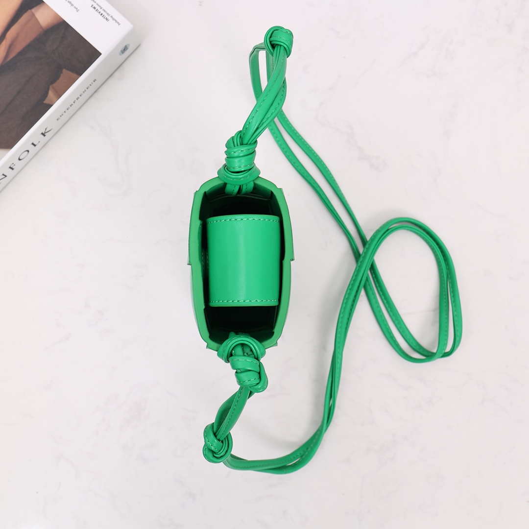 Bottega Veneta Phone Pouch - DopestKickz
