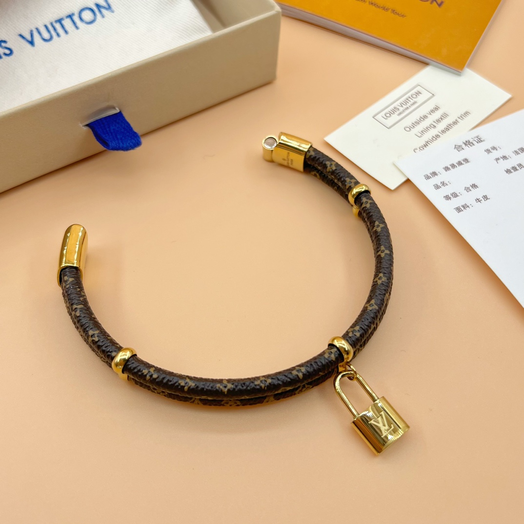 Louis Vuitton Keep It Twice Bracelet      M8109E - DopestKickz