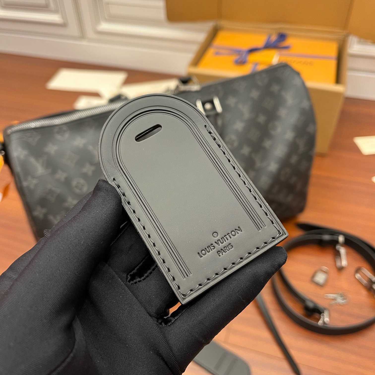 Louis Vuitton Keepall Bandoulière 45   M40569 - DopestKickz