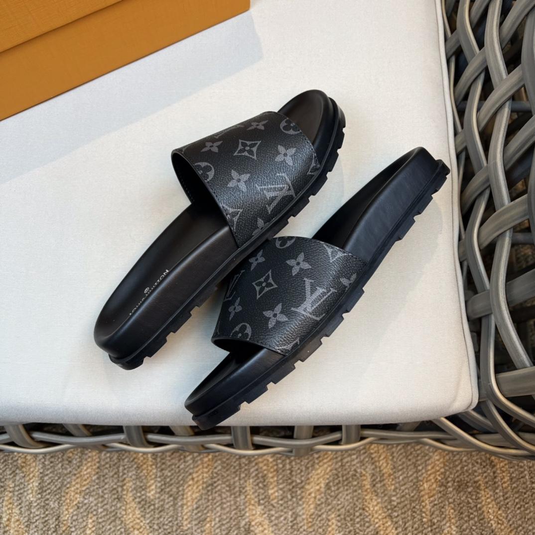 Louis Vuitton Monogram Sandals - DopestKickz