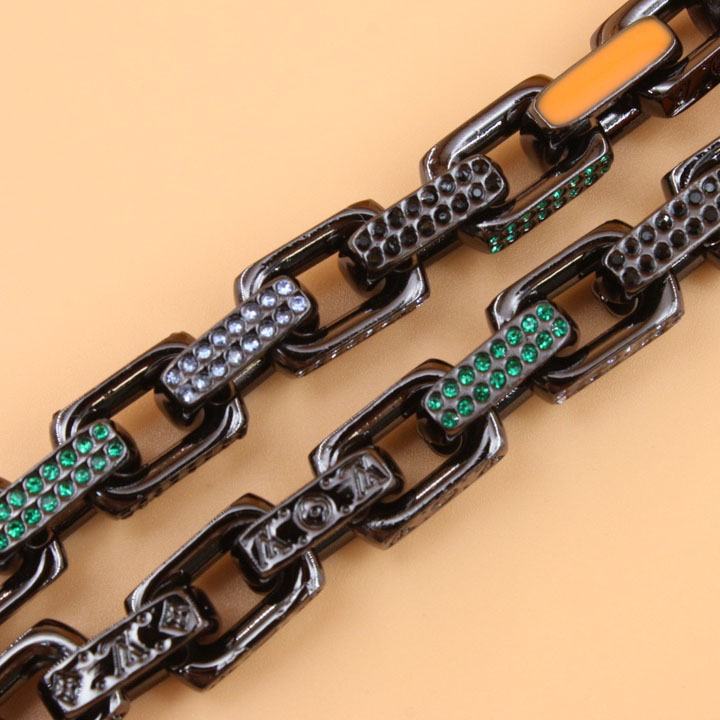 Louis Vuitton LV Paradise Chain Necklace    MP3354 - DopestKickz