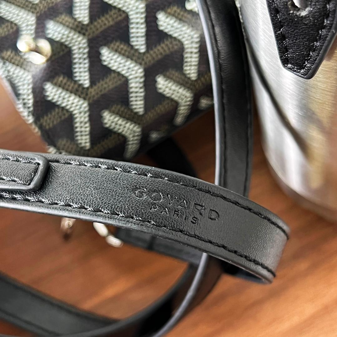 Goyard Yonne MM Case & Flask - DopestKickz