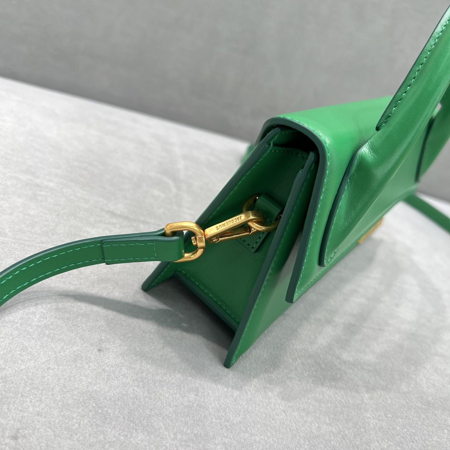 Jacquemus Le Chiquito Long Leather Handbag - DopestKickz