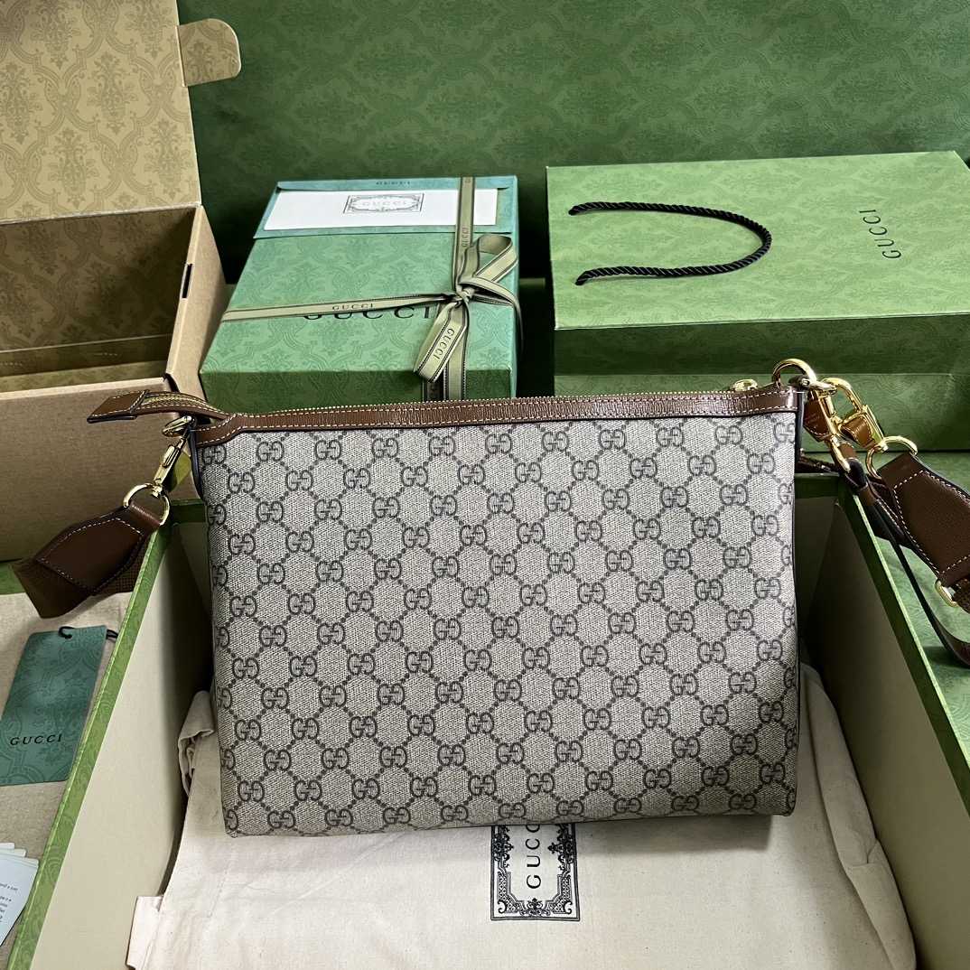 Gucci Messenger bag with Interlocking G(30-22.5-5cm) - DopestKickz