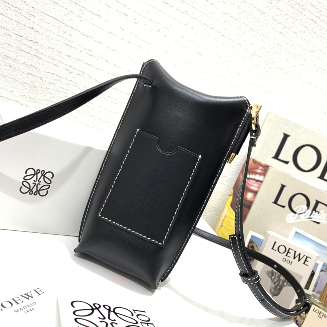 Loewe Gate Pocket In Soft Calfskin - DopestKickz