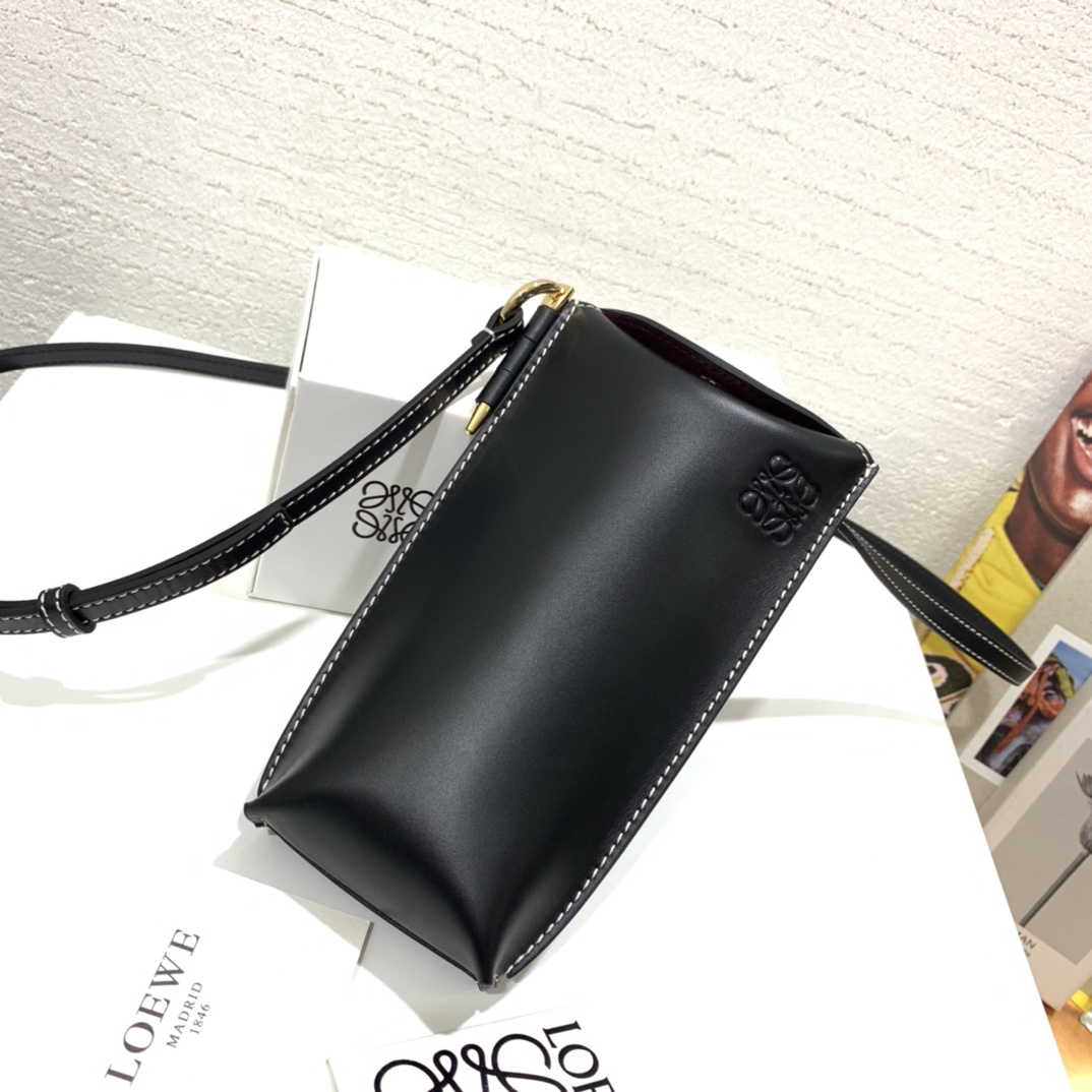Loewe Gate Pocket In Soft Calfskin - DopestKickz