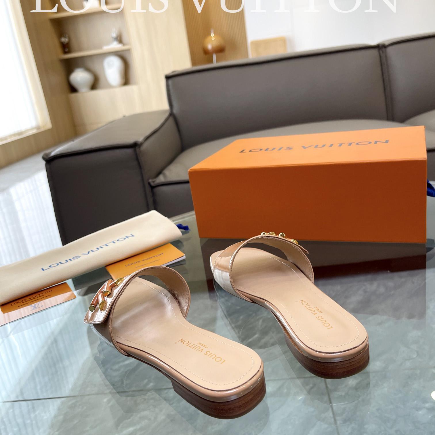 Louis Vuitton Shake Flat Mule       - DopestKickz