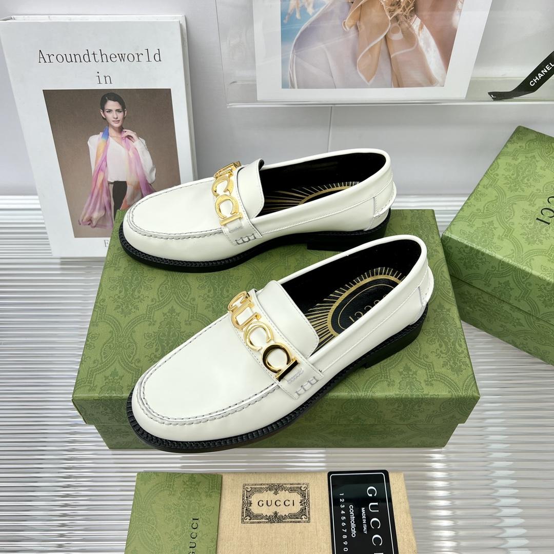 Gucci Women's Gucci Loafer - DopestKickz