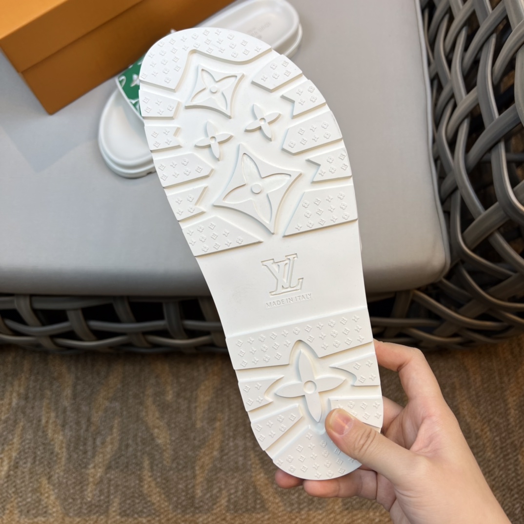 Louis Vuitton Monogram Sandals - DopestKickz