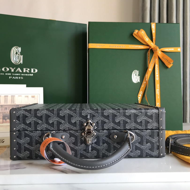 Goyard Grand Hôtel Trunk Bag  - DopestKickz