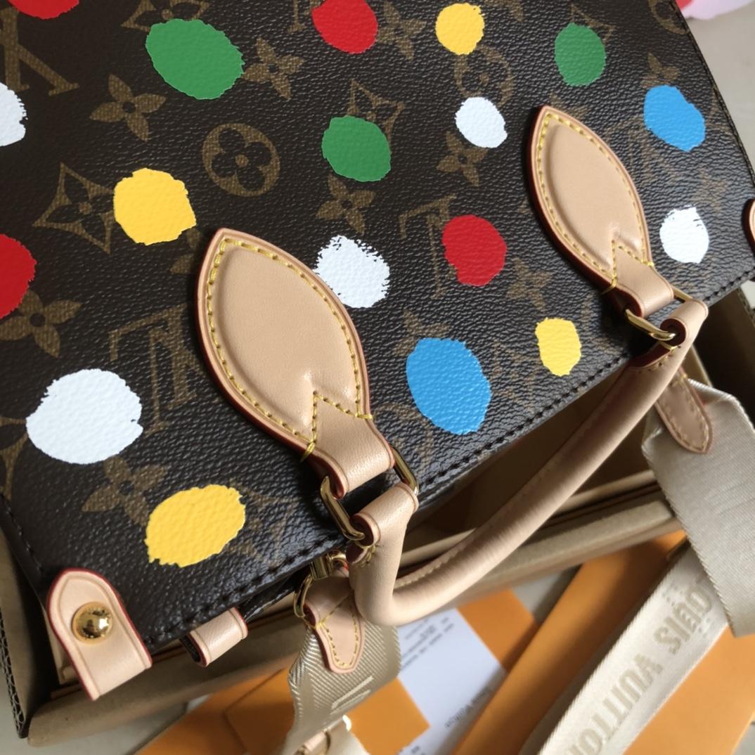 Louis Vuitton LV x YK OnTheGo PM​ (25 x 19 x 11.5 CM)   M46380 - DopestKickz