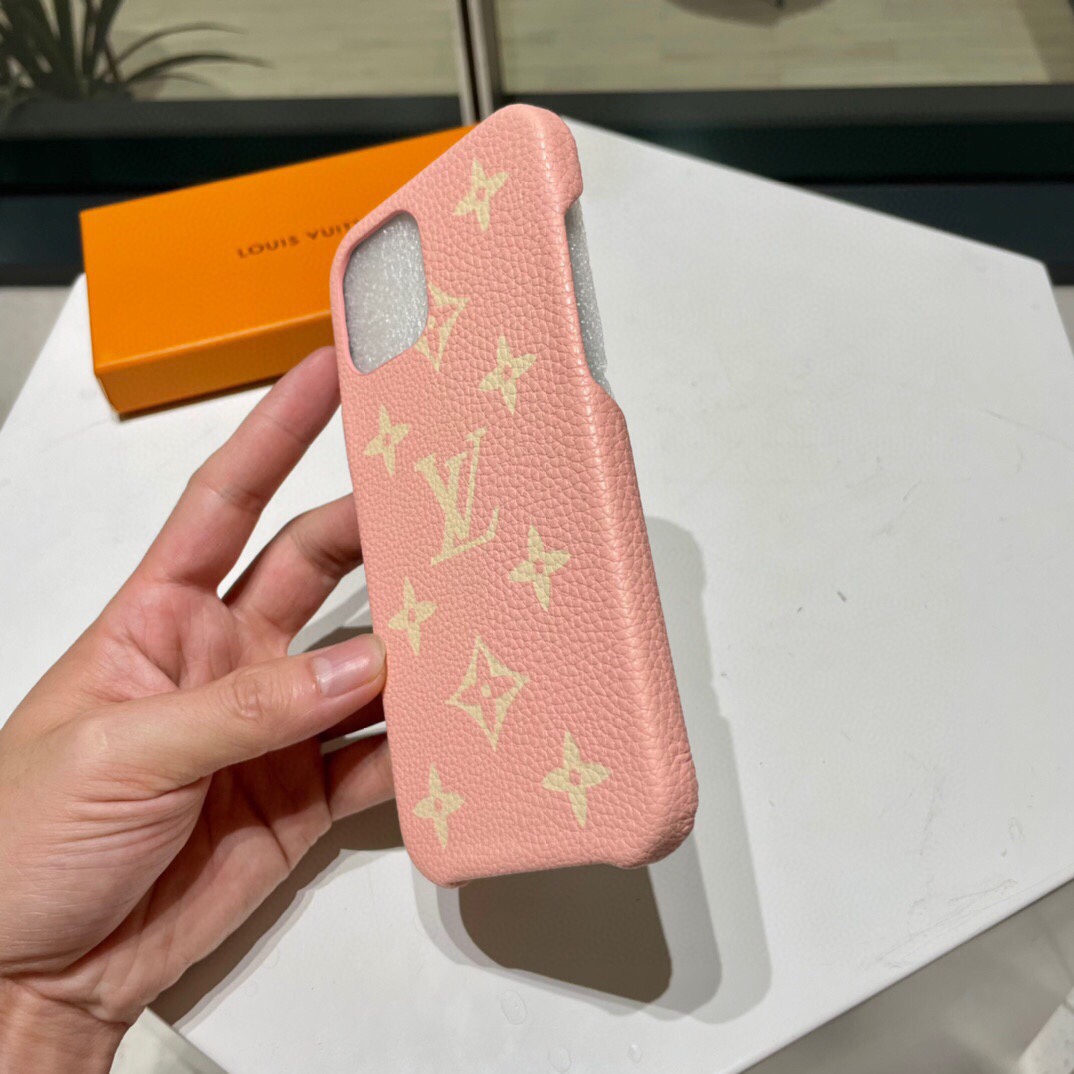 Louis Vuitton Monogram Phone Case  - DopestKickz