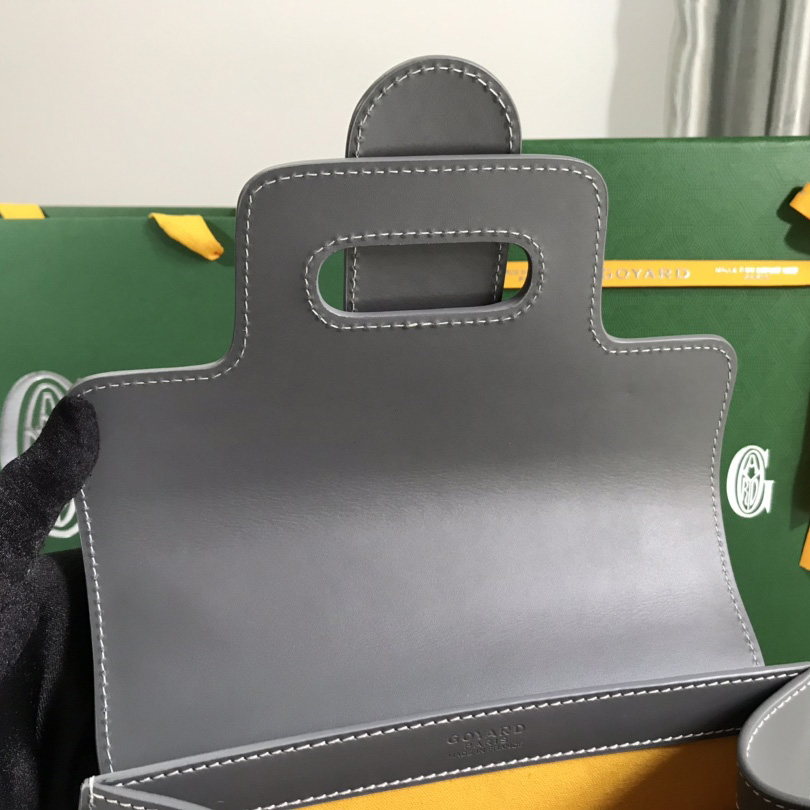 Goyard Saïgon PM Bag - DopestKickz