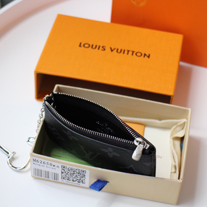 Louis Vuitton Key Pouch  (12.0x 7.0 cm)  M62650 - DopestKickz