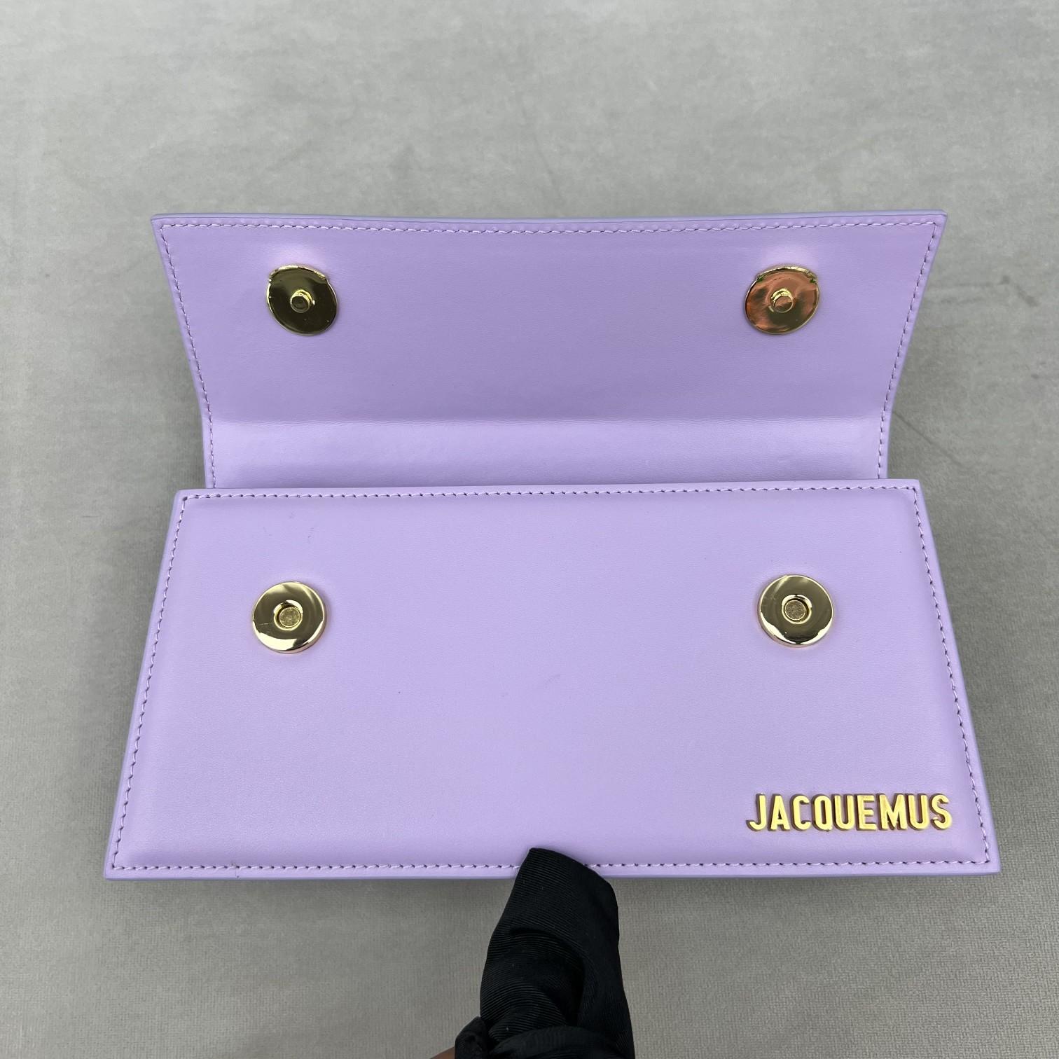 Jacquemus Le Chiquito Long Signature Handbag(21-10-6cm) - DopestKickz