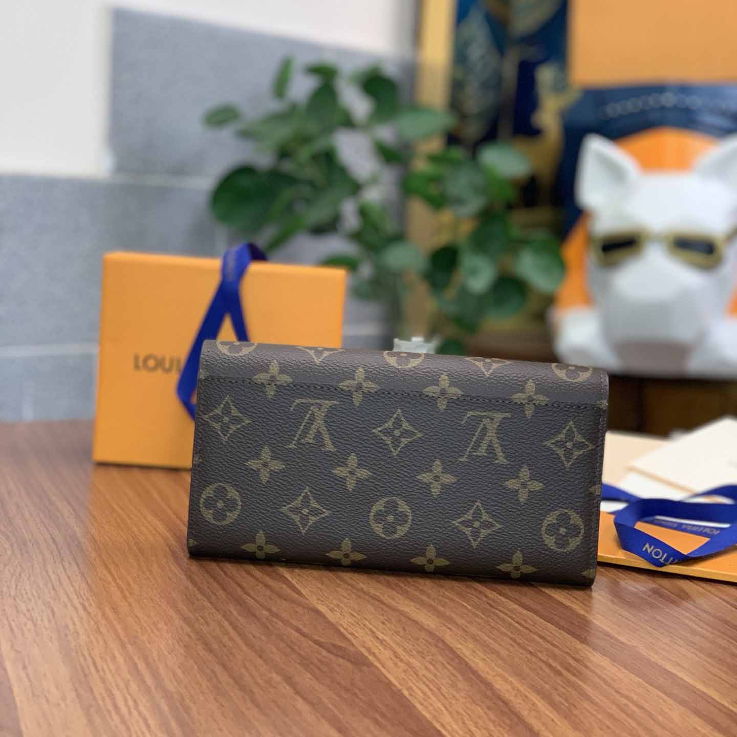 Louis Vuitton LV Sarah Wallet (19x10CM)     M60531 - DopestKickz