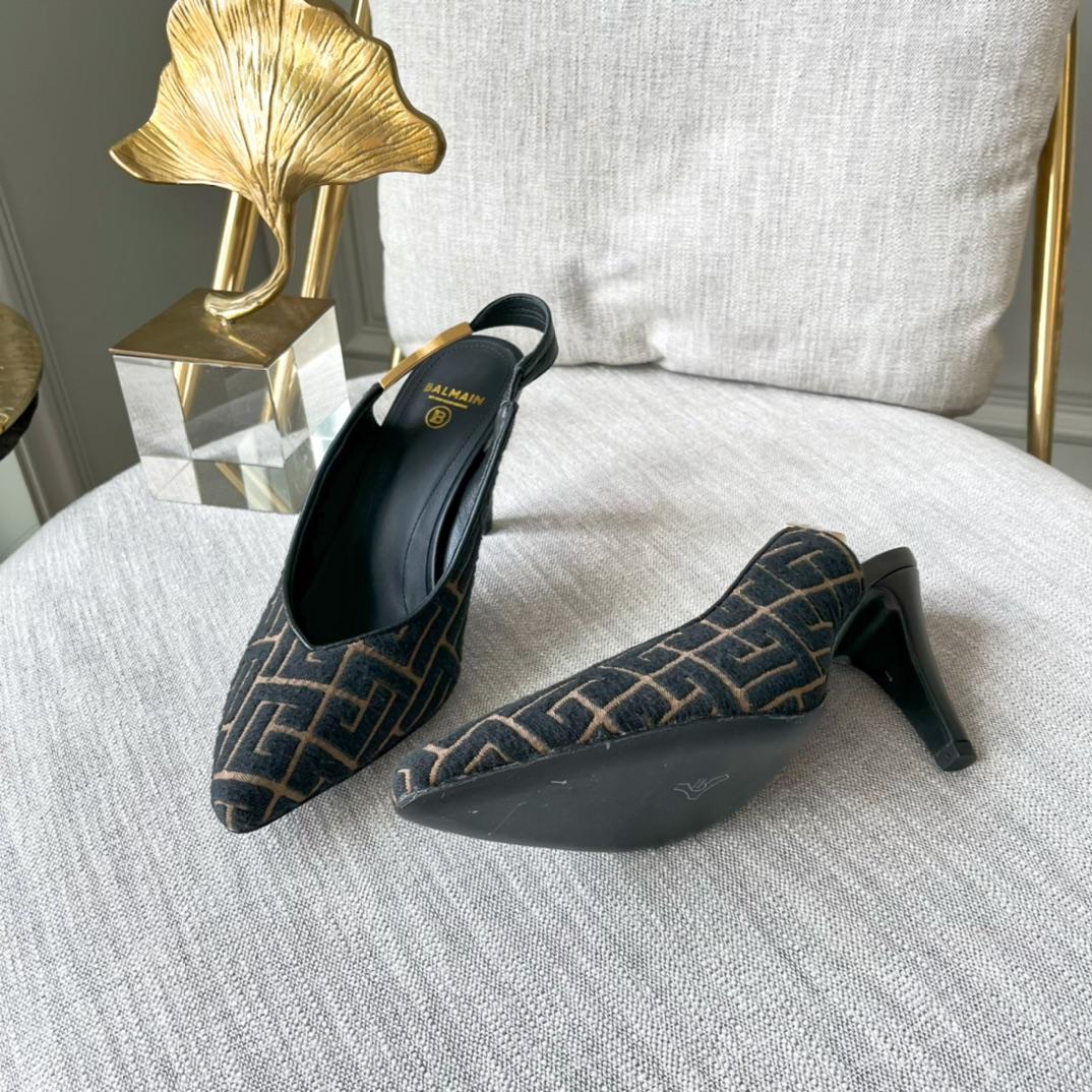 Balmain Monogram-pattern slingback Pumps - DopestKickz