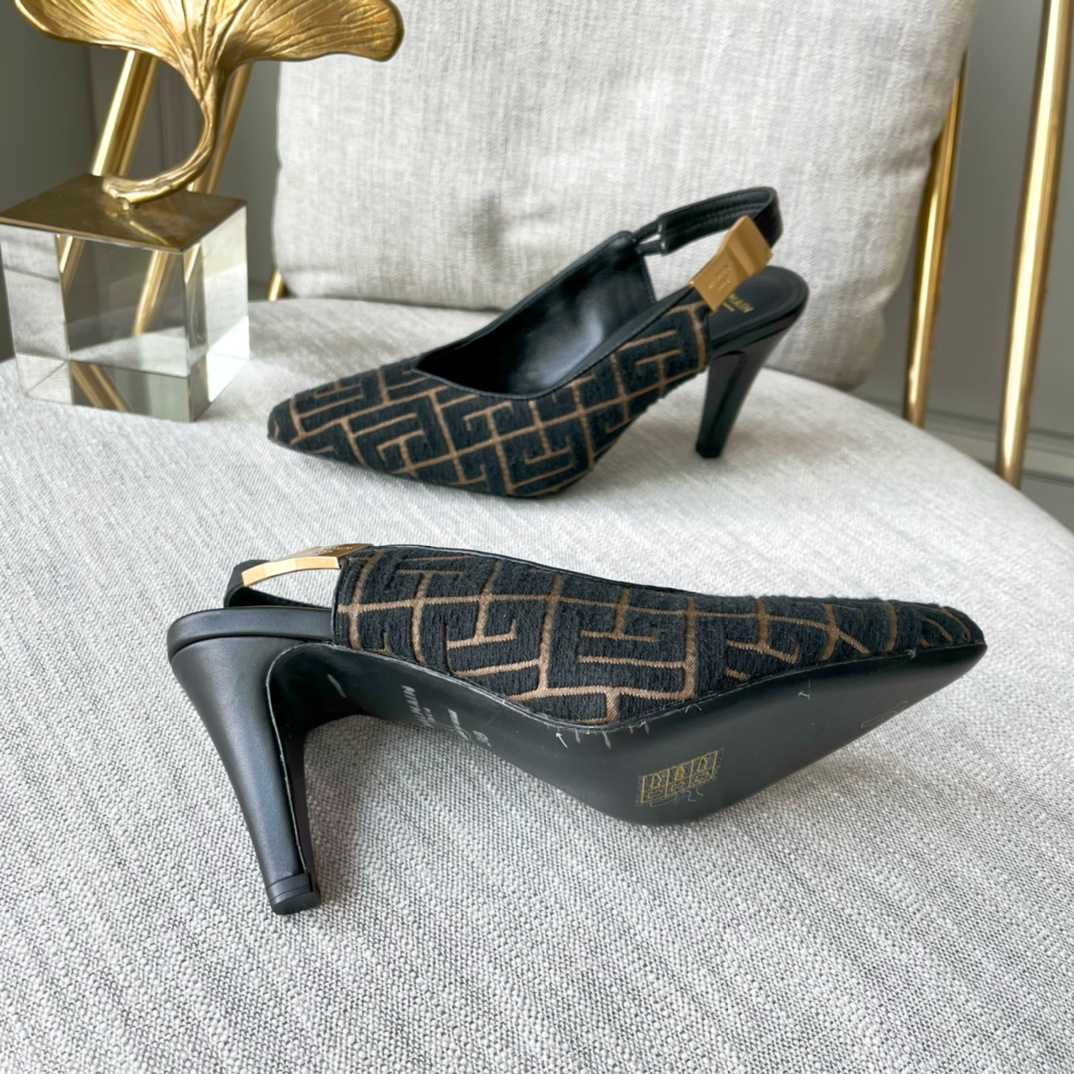 Balmain Monogram-pattern slingback Pumps - DopestKickz