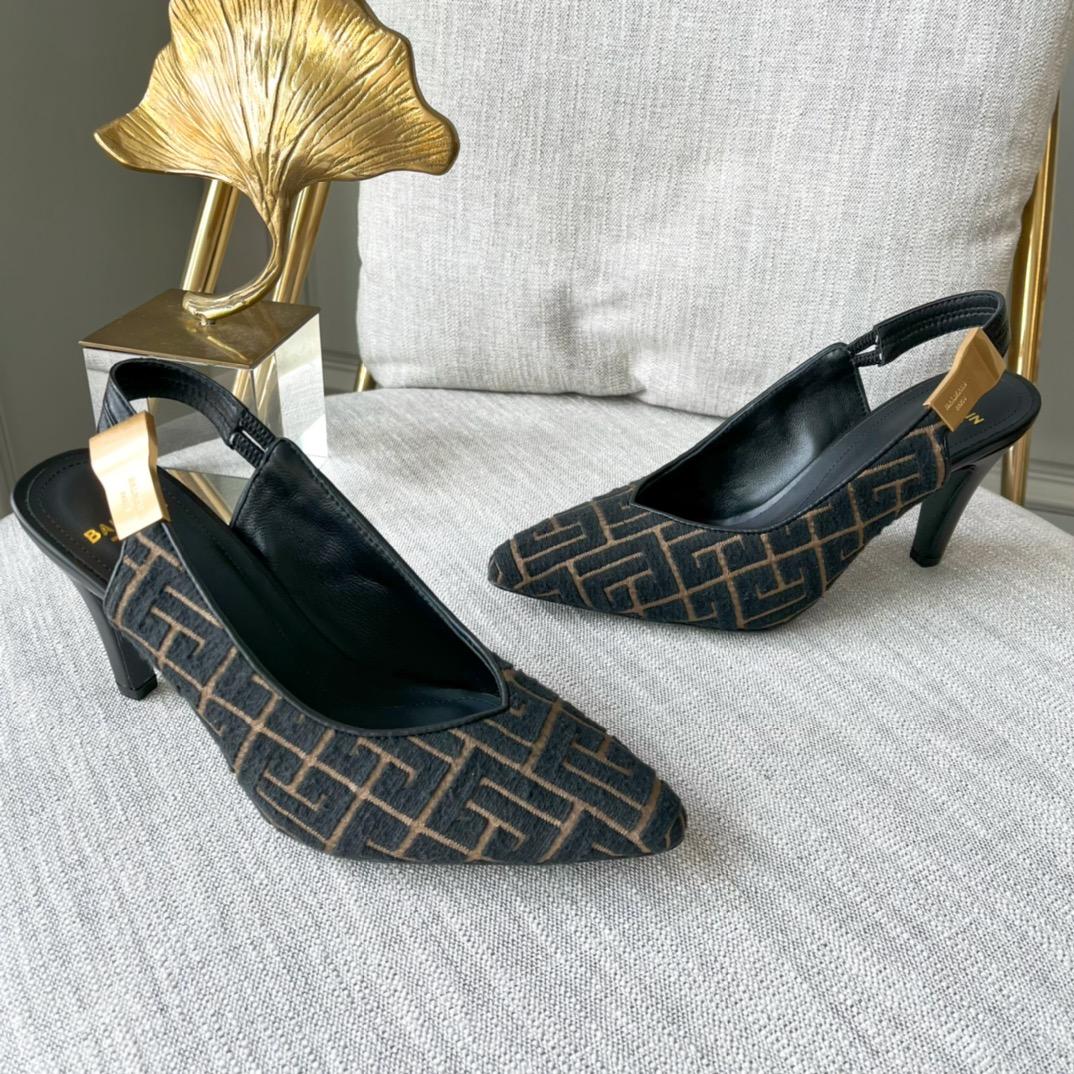 Balmain Monogram-pattern slingback Pumps - DopestKickz