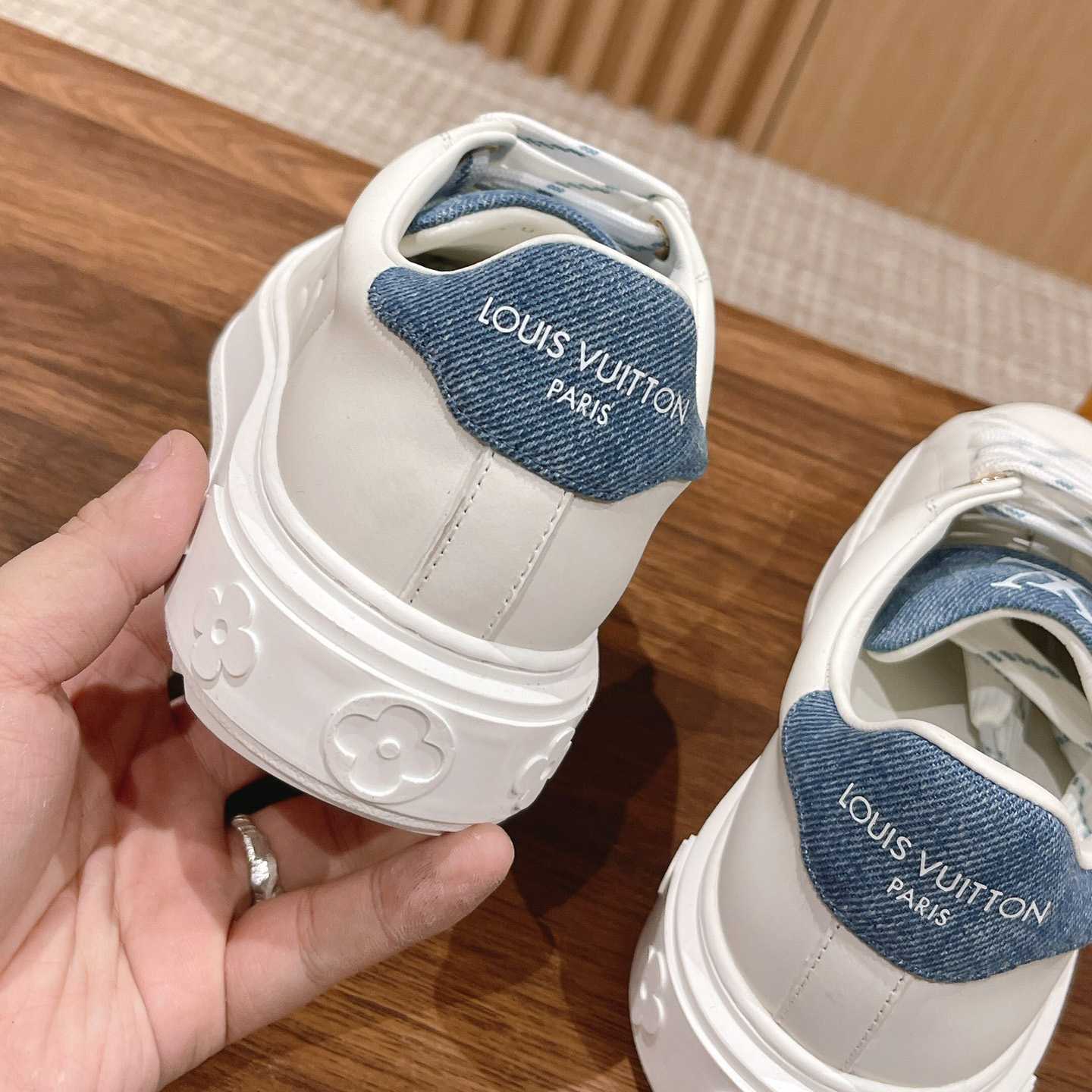 Louis Vuitton Time Out Sneaker (upon uk size)    1ABB4O - DopestKickz