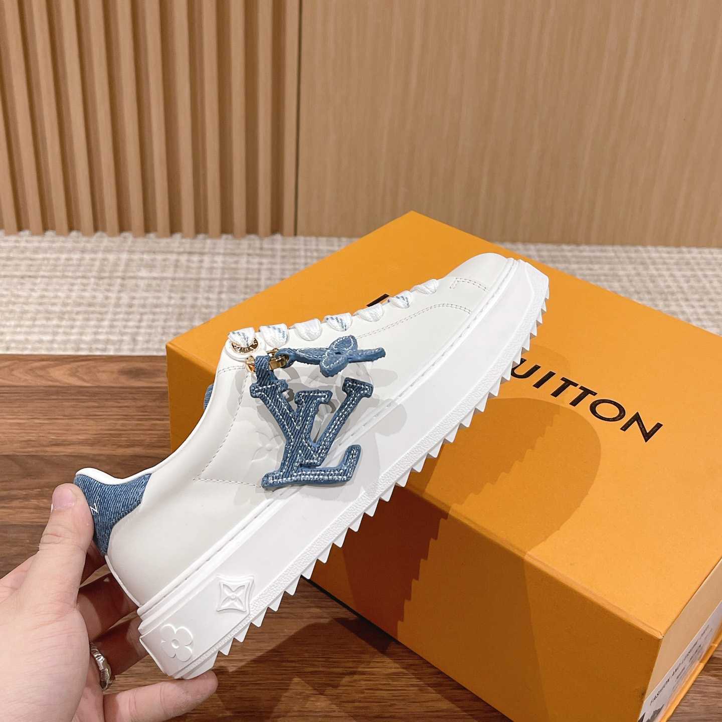 Louis Vuitton Time Out Sneaker (upon uk size)    1ABB4O - DopestKickz