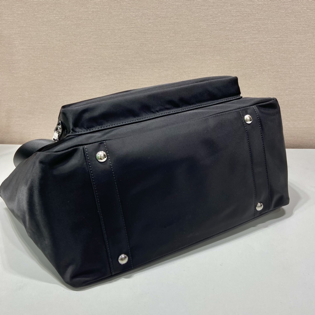 Prada Re-Nylon Baby Bag - DopestKickz