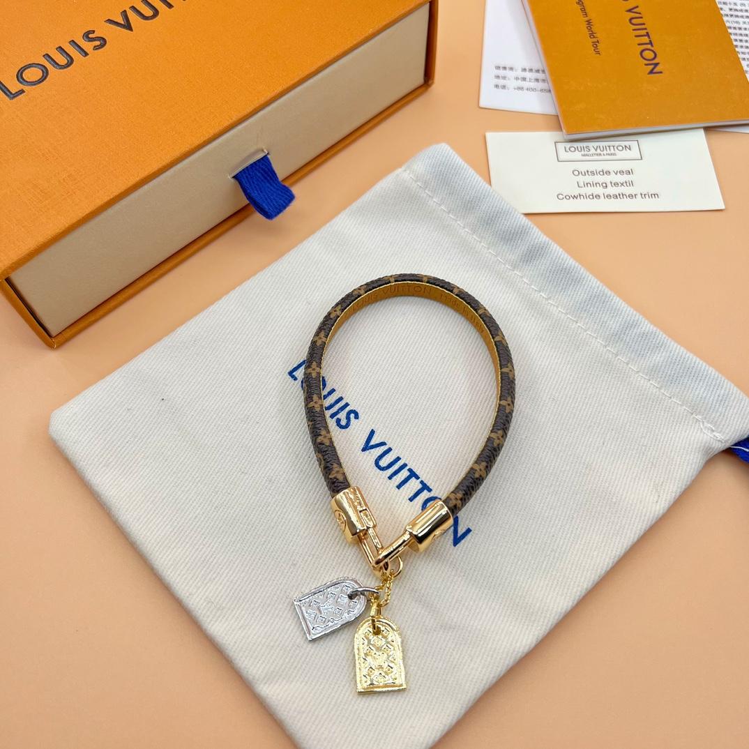 Louis Vuitton LV Cannes Bracelet      - DopestKickz
