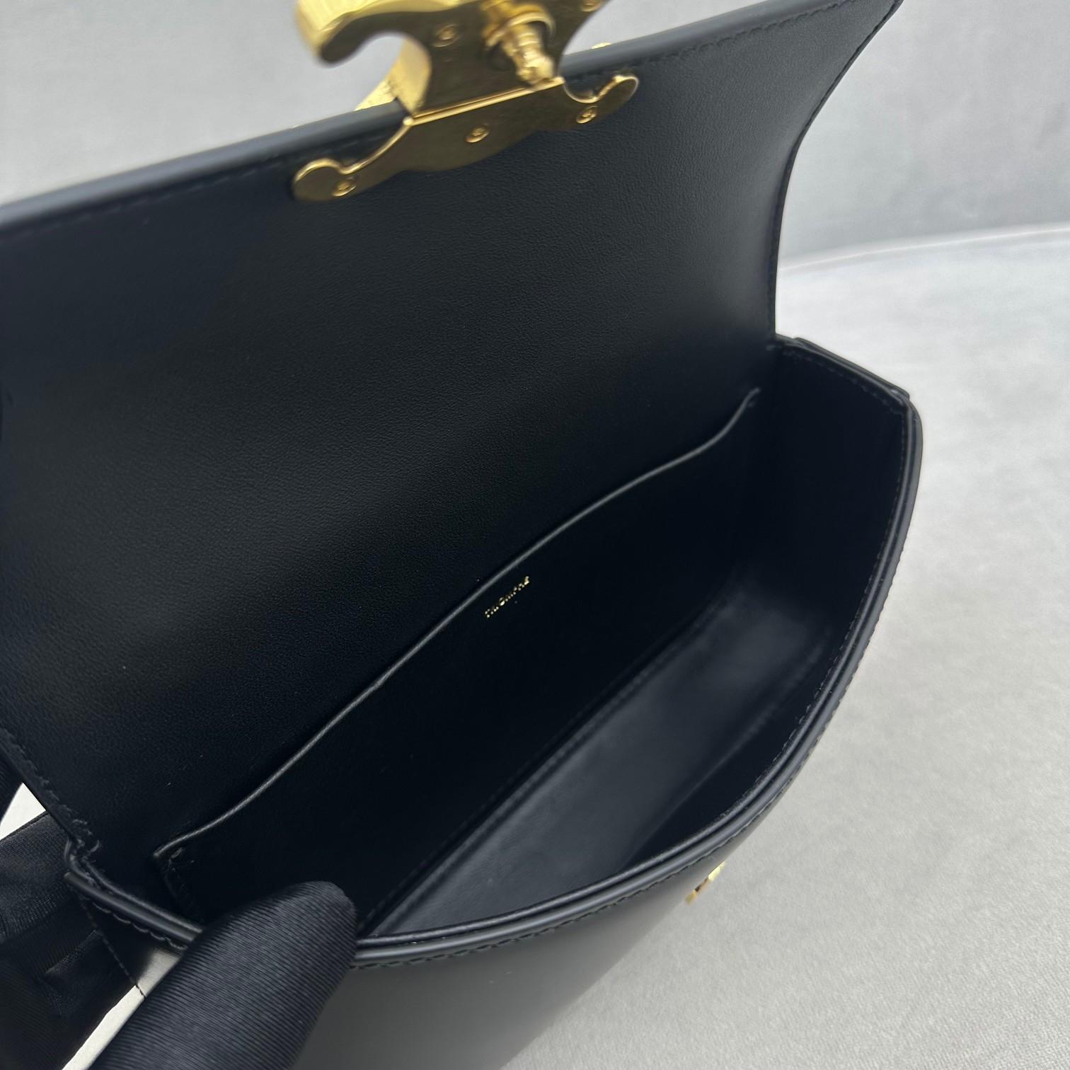 Celine Chain Shoulder Bag Triomphe With Strass Closure In Shiny Calfskin  - DopestKickz