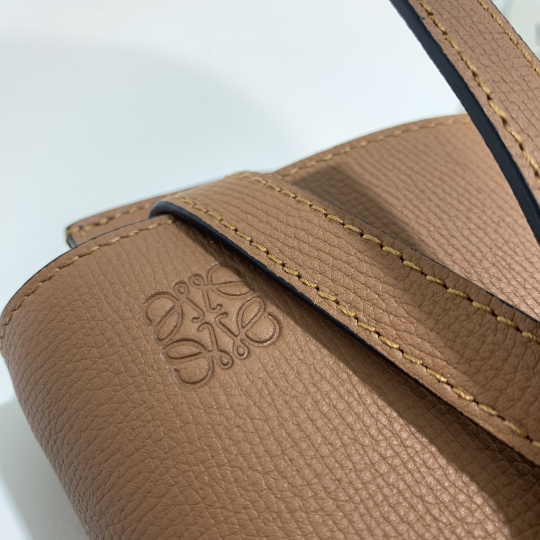 Loewe Mini Gate Dual Bag  - DopestKickz