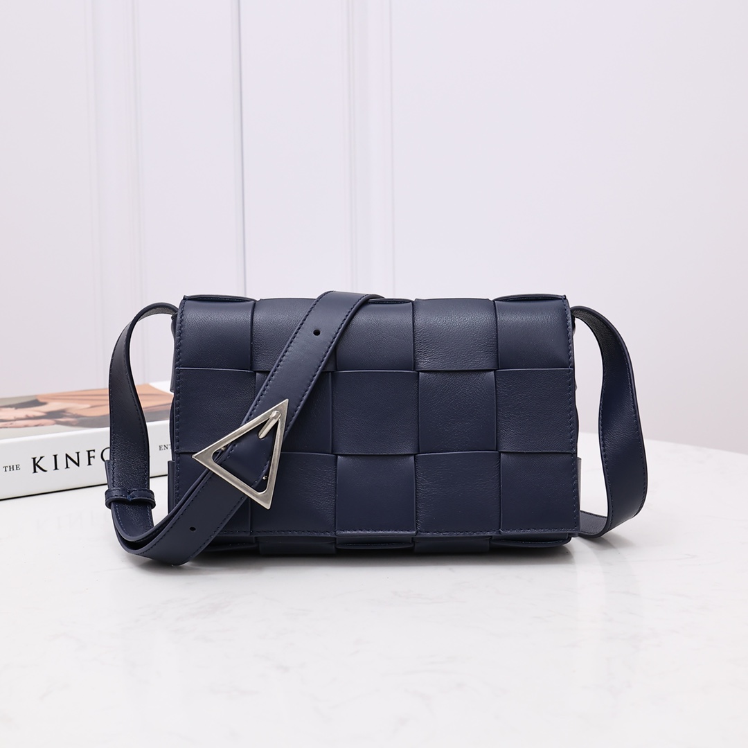 Bottega Veneta Cassette - DopestKickz