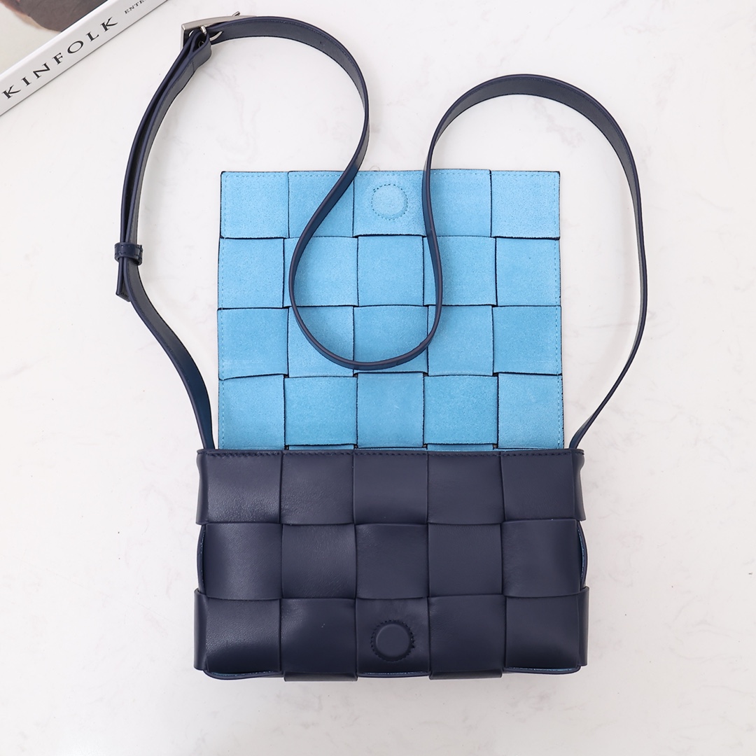 Bottega Veneta Cassette - DopestKickz
