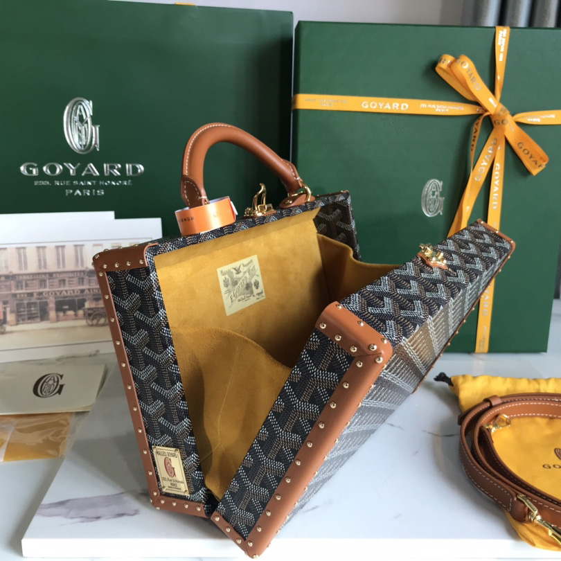 Goyard Grand Hôtel Trunk Bag  - DopestKickz