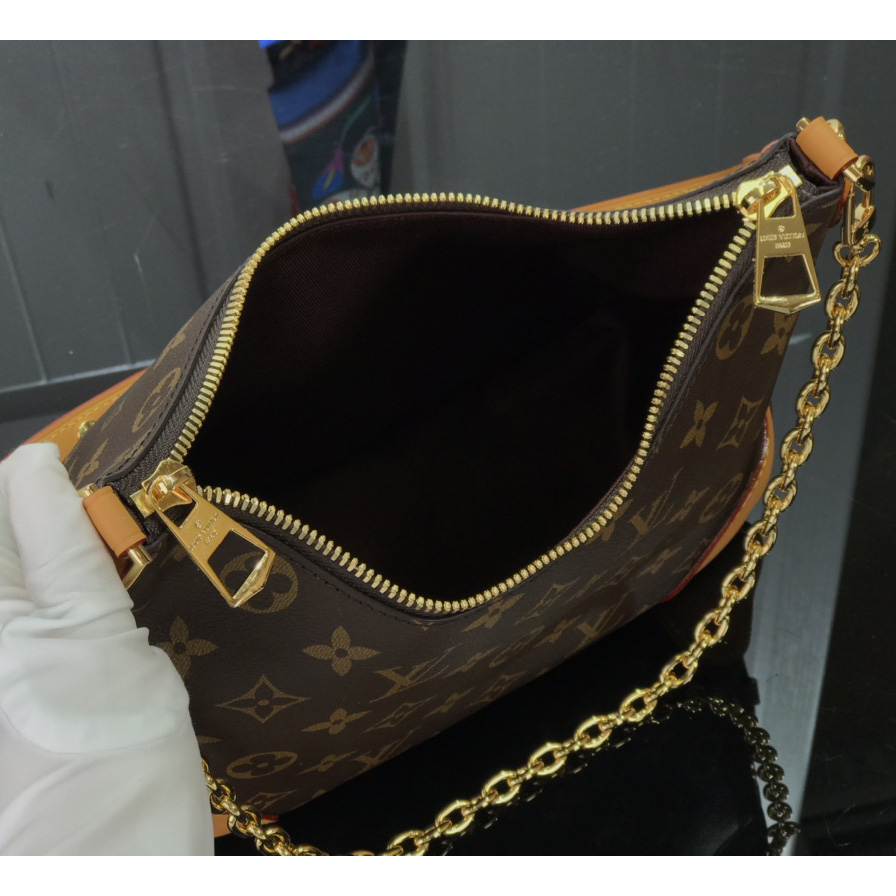 Louis Vuitton Boulogne  M45832 - DopestKickz